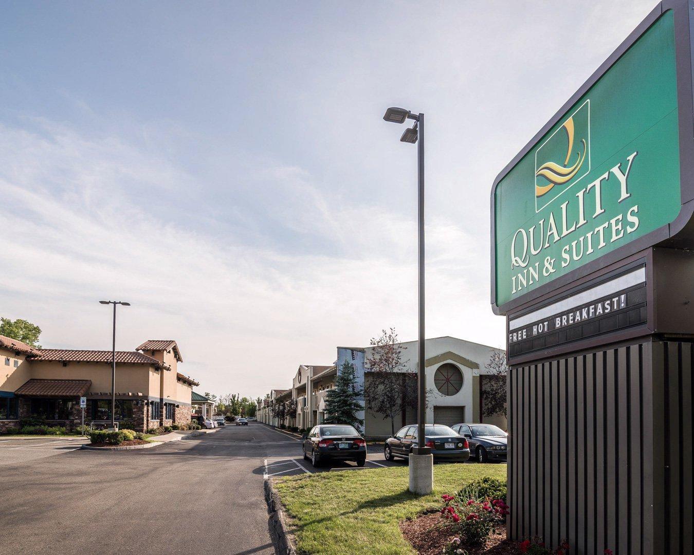 Quality & Hotel